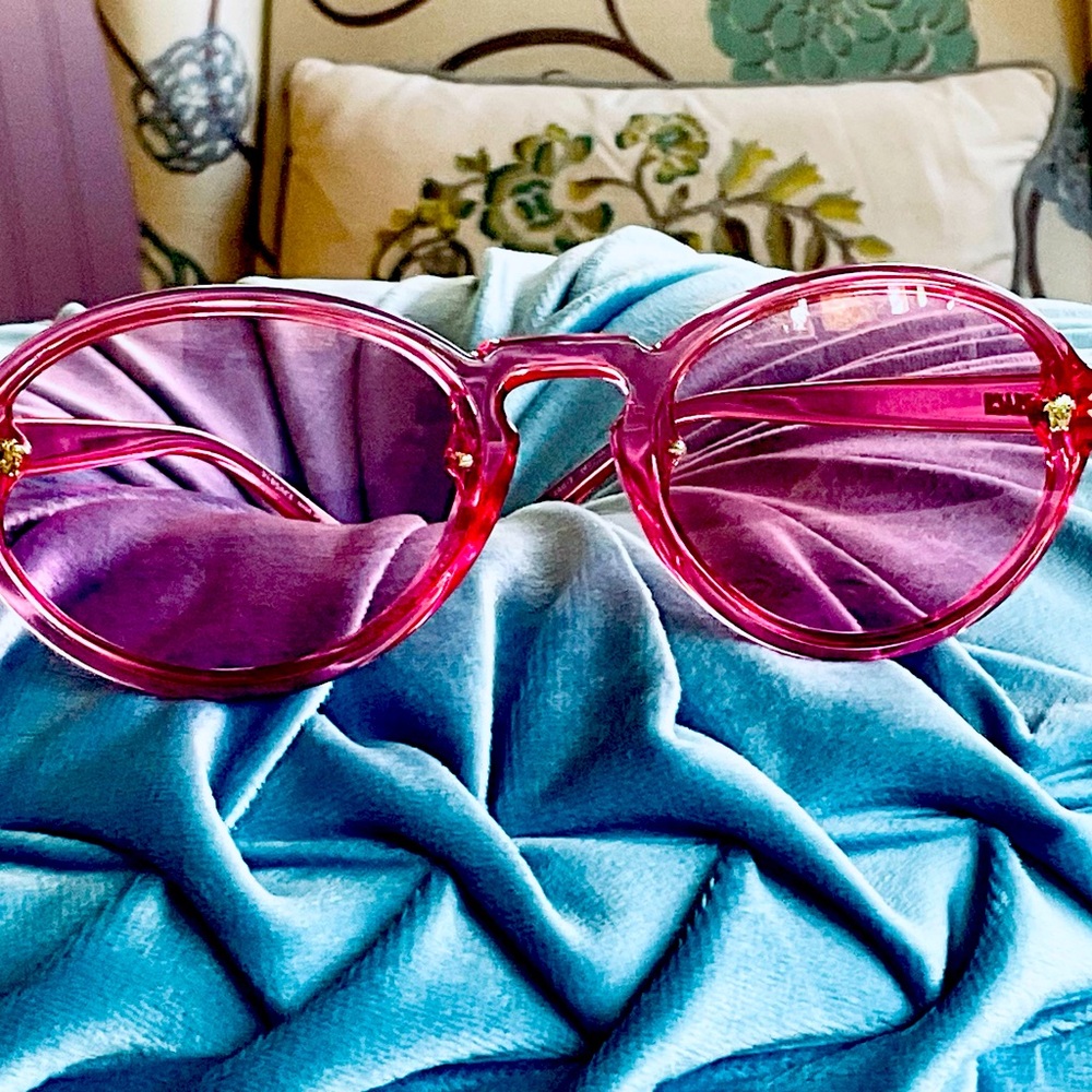 VERSACE MEDUSA TINTED SUNGLASSES - Picture 7 of 11